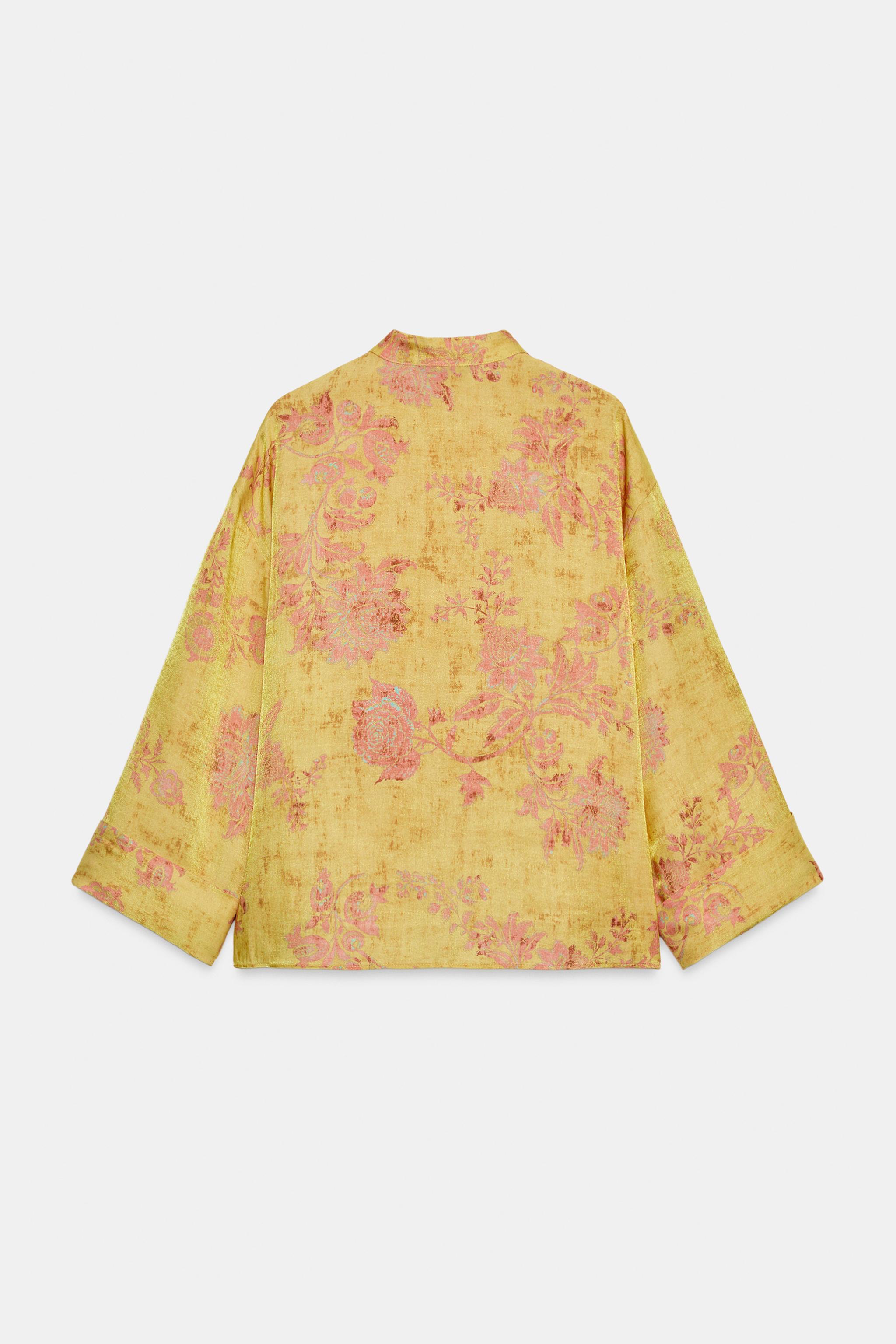 CHEMISE À IMPRIMÉ FLEURI ET BRANDEBOURGS